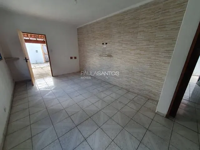 Casa com 300m² 3 quartos e 3 banheiros, à venda, no bairro Jardim São Judas Tadeu em Sorocaba