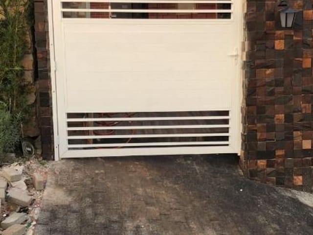 Casa com 253m² 4 quartos e 2 banheiros, à venda, no bairro Bairro Moreiras em Mairinque