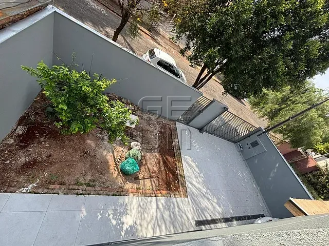 Casa com 427m² 4 quartos e 4 banheiros, à venda, no bairro Andrade em Londrina