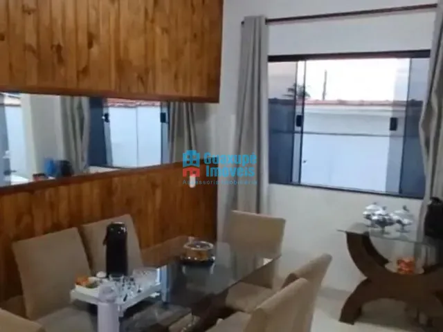 Casa com 325m² 3 quartos e 2 banheiros, à venda, no bairro Nossa Senhora das Dores em Guaxupé