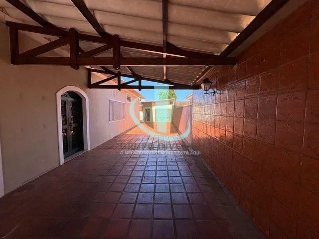 Casa com 682m² 3 quartos e 4 banheiros, à venda, no bairro Jardim do Carmo em Araraquara
