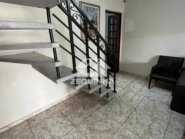 Casa com 125m² 3 quartos e 4 banheiros, à venda, no bairro Cipava em Osasco