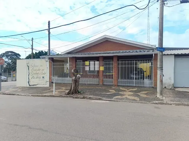 Casa com 303m² 3 quartos e 1 banheiro, à venda, no bairro Jardim Alvorada em Sumaré