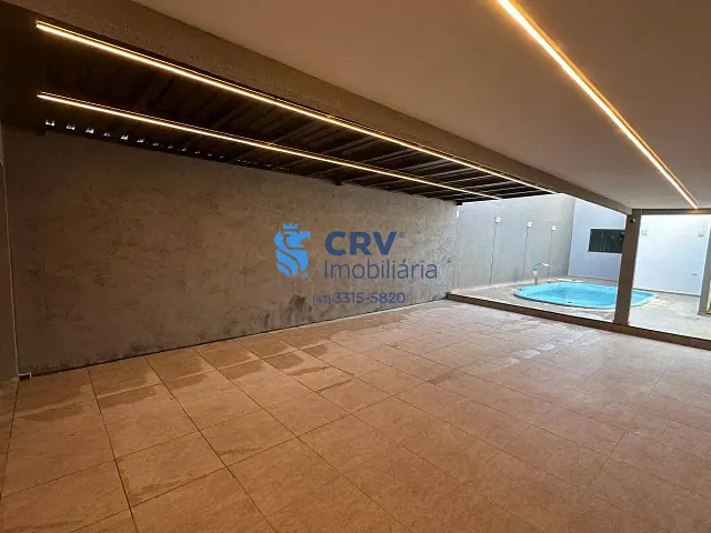 Casa com 328m² 3 quartos e 4 banheiros, à venda ou para alugar, no bairro Lagoa Dourada em Londrina
