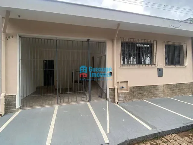 Casa para alugar, no bairro CENTRO em Guaxupé