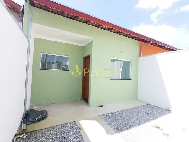 Casa com 138m² 3 quartos e 2 banheiros, à venda, no bairro Jardim Oásis em Taubaté
