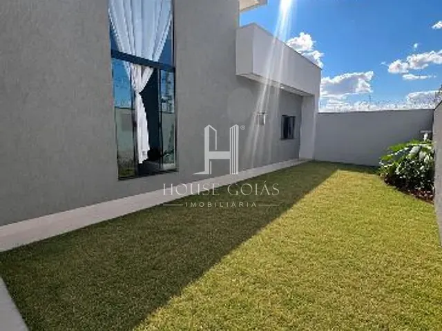 Casa com 180m² 3 quartos e 2 banheiros, à venda, no bairro Itapoã em Aparecida de Goiânia