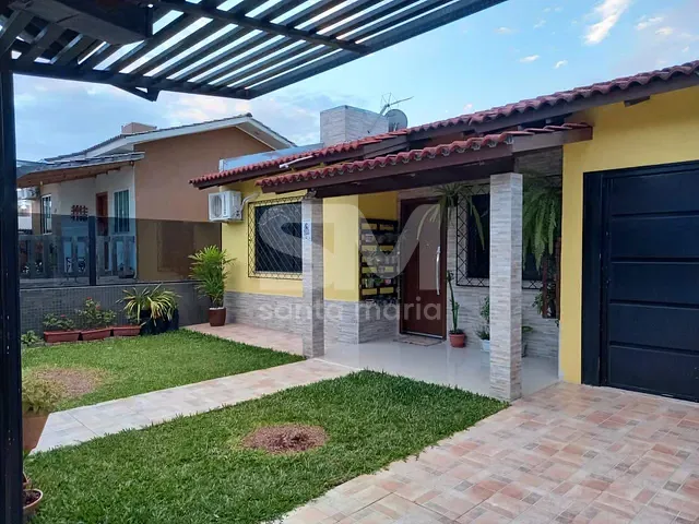 Casa 2 quartos e 1 banheiro, à venda, no bairro Efapi em Chapecó