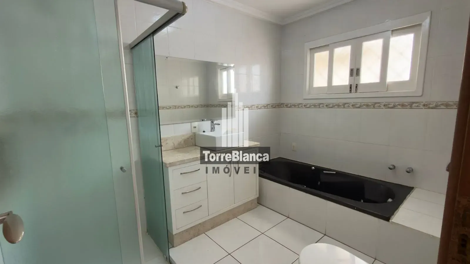 Casa, 3 quartos, 310 m² - Foto 28