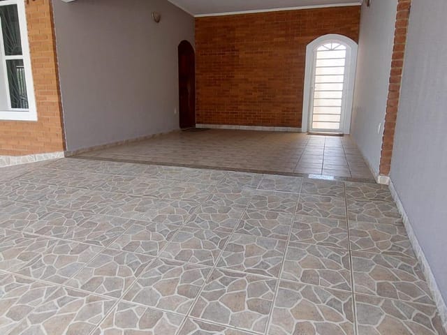Casa 3 quartos e 2 banheiros, à venda, no bairro Jardim Rosolém em Hortolândia