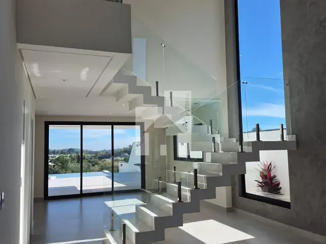 Casa com 362m² 3 quartos e 3 banheiros, à venda, no bairro Rio abaixo em Itupeva