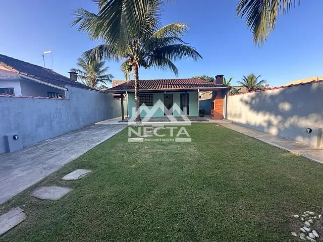 Casa com 250m² 2 quartos e 2 banheiros, à venda, no bairro Massaguaçu em Caraguatatuba