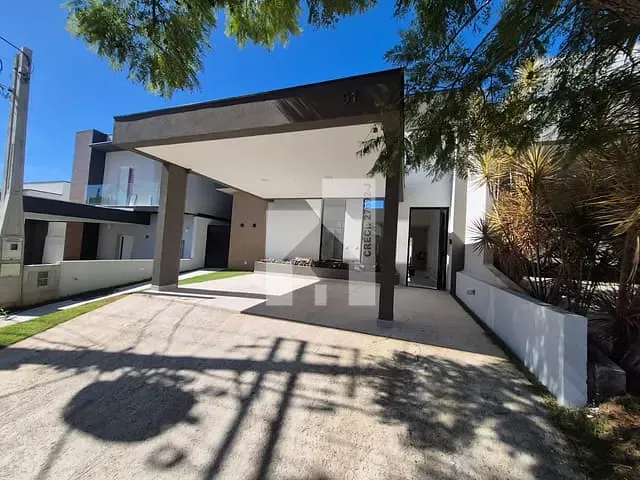 Casa com 250m² 3 quartos e 2 banheiros, à venda, no bairro Centro (Jacaré) em Cabreúva