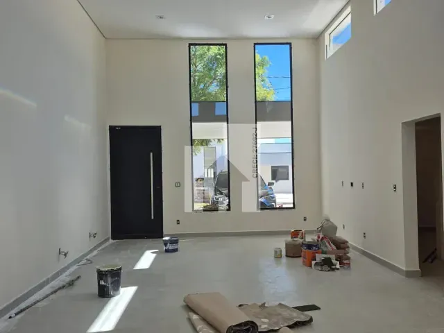 Casa com 250m² 3 quartos e 2 banheiros, à venda, no bairro Centro (Jacaré) em Cabreúva