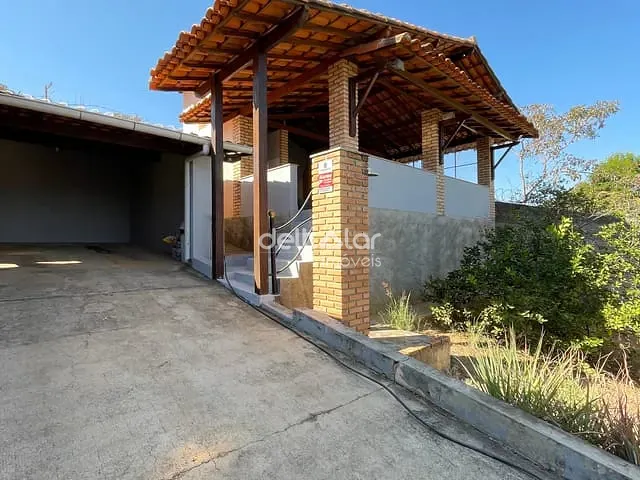 Casa com 720m² 3 quartos e 3 banheiros, à venda, no bairro Alto do Joá em Lagoa Santa