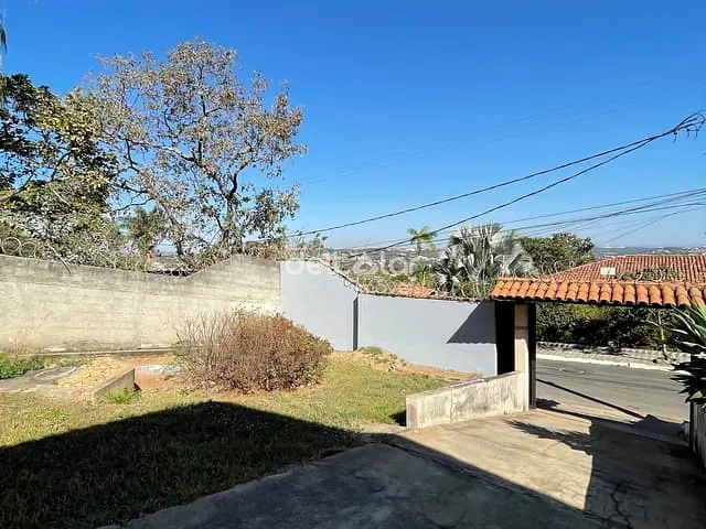 Casa com 720m² 3 quartos e 3 banheiros, à venda, no bairro Alto do Joá em Lagoa Santa