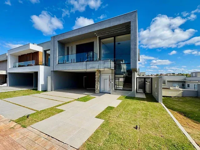 Casa com 264m² 3 quartos e 5 banheiros, à venda, no bairro Conjunto Habitacional Alexandre Urbanas em Londrina