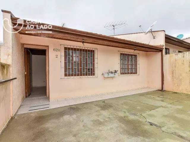 Casa 3 quartos e 1 banheiro, para alugar, no bairro Abranches em Curitiba
