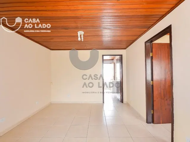 Casa 3 quartos e 1 banheiro, para alugar, no bairro Abranches em Curitiba