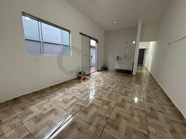 Casa 2 quartos e 1 banheiro, à venda, no bairro Moinho Residencial em Holambra