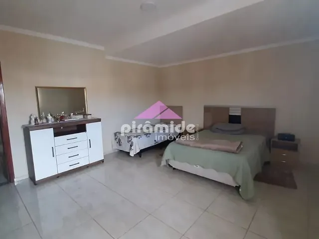 Casa com 150m² 3 quartos e 3 banheiros, à venda, no bairro Jardim Santa Júlia em São José Dos Campos