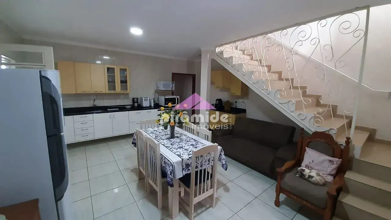 Casa, 3 quartos, 150 m² - Foto 3