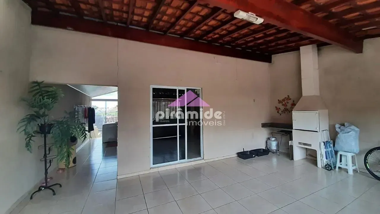 Casa, 3 quartos, 150 m² - Foto 1