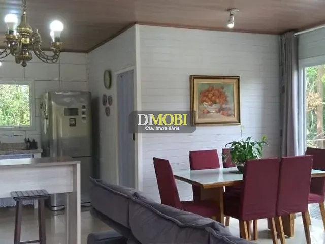 Casa com 2000m² 2 quartos e 1 banheiro, à venda, no bairro Recanto da Corcunda em Gravataí