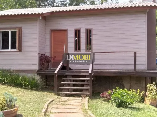 Casa com 2000m² 2 quartos e 1 banheiro, à venda, no bairro Recanto da Corcunda em Gravataí