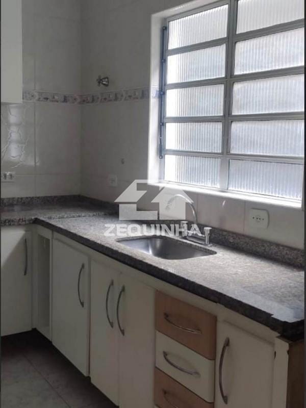Casa à venda com 4 quartos, 180m² - Foto 9