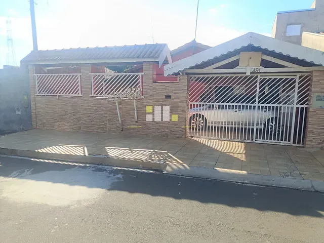 Casa com 200m² 3 quartos e 2 banheiros, à venda, no bairro Conjunto Habitacional Angelo Tomazin em Sumaré