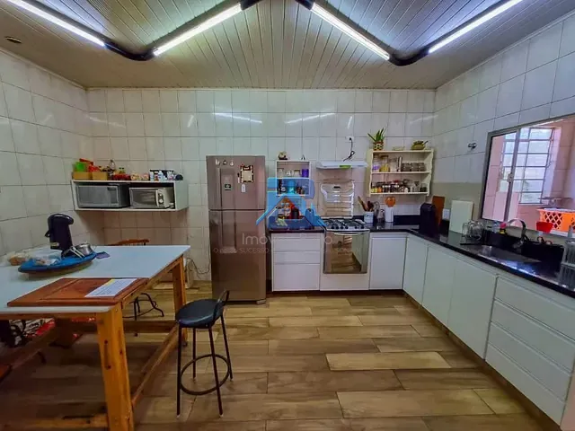 Casa com 250m² 3 quartos e 3 banheiros, à venda, no bairro Jardim São José em Itatiba