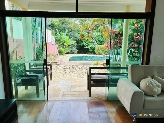 Casa 5 quartos e 4 banheiros, à venda, no bairro Loteamento Caminhos de São Conrado (Sousas) em Campinas