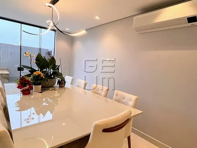 Casa com 132m² 3 quartos e 3 banheiros, à venda, no bairro Jardim Bela Suiça em Cambé