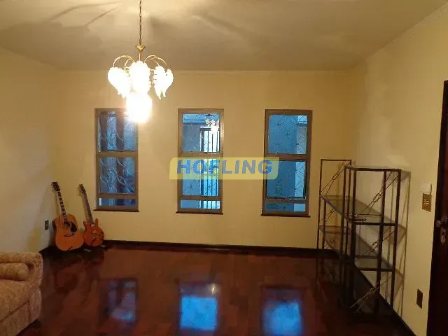 Casa com 300m² 4 quartos e 3 banheiros, à venda, no bairro Jardim América em Rio Claro