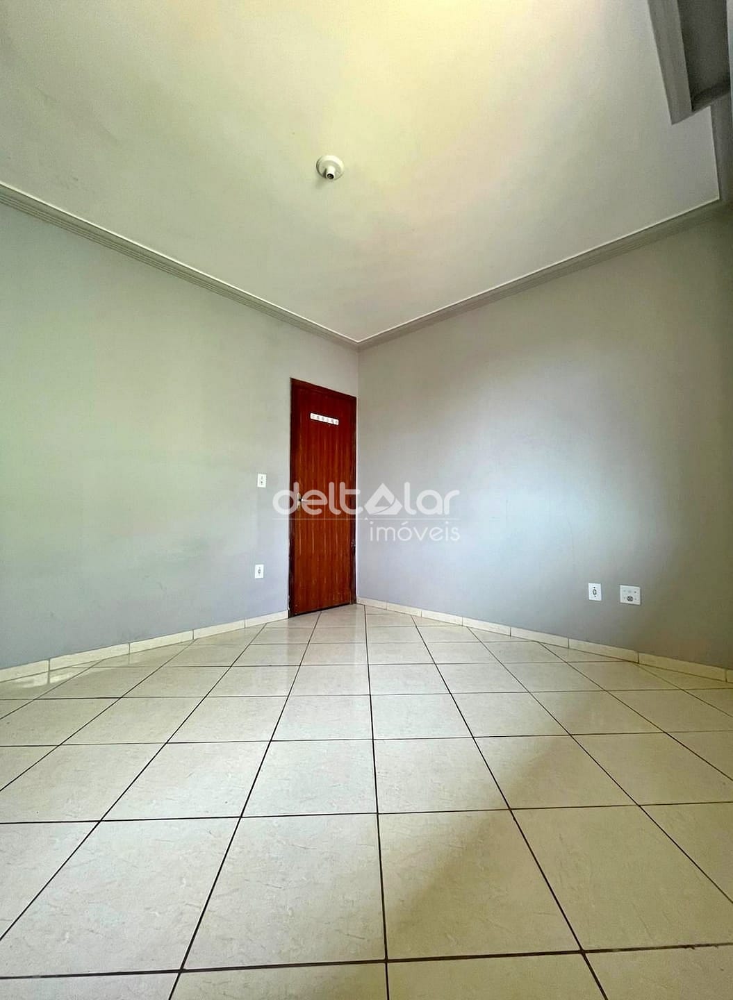 Casa à venda com 2 quartos, 70m² - Foto 6