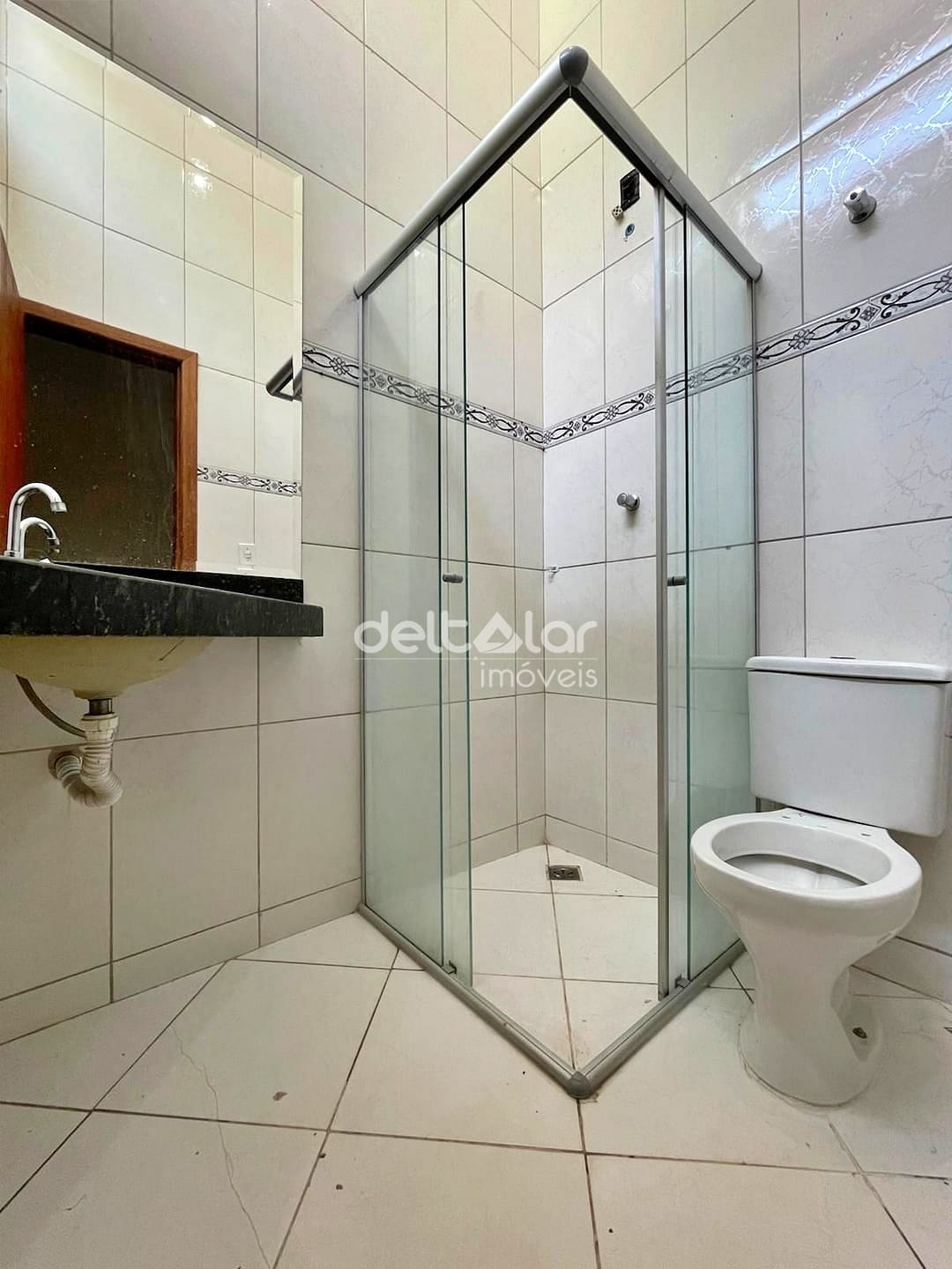 Casa à venda com 2 quartos, 70m² - Foto 8