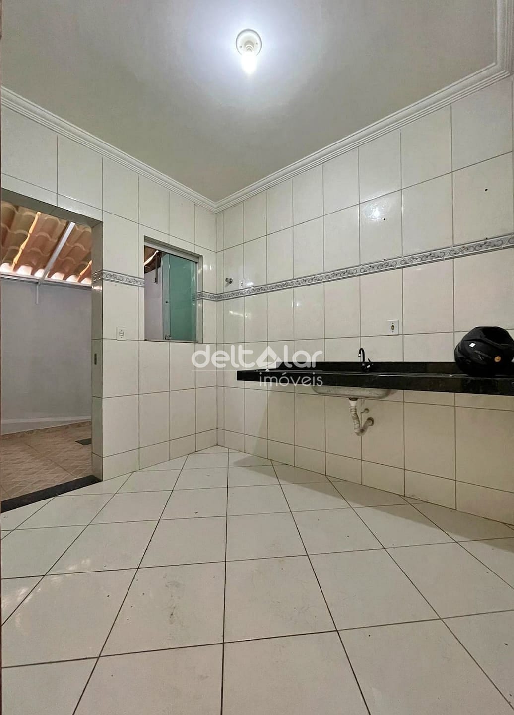 Casa à venda com 2 quartos, 70m² - Foto 12