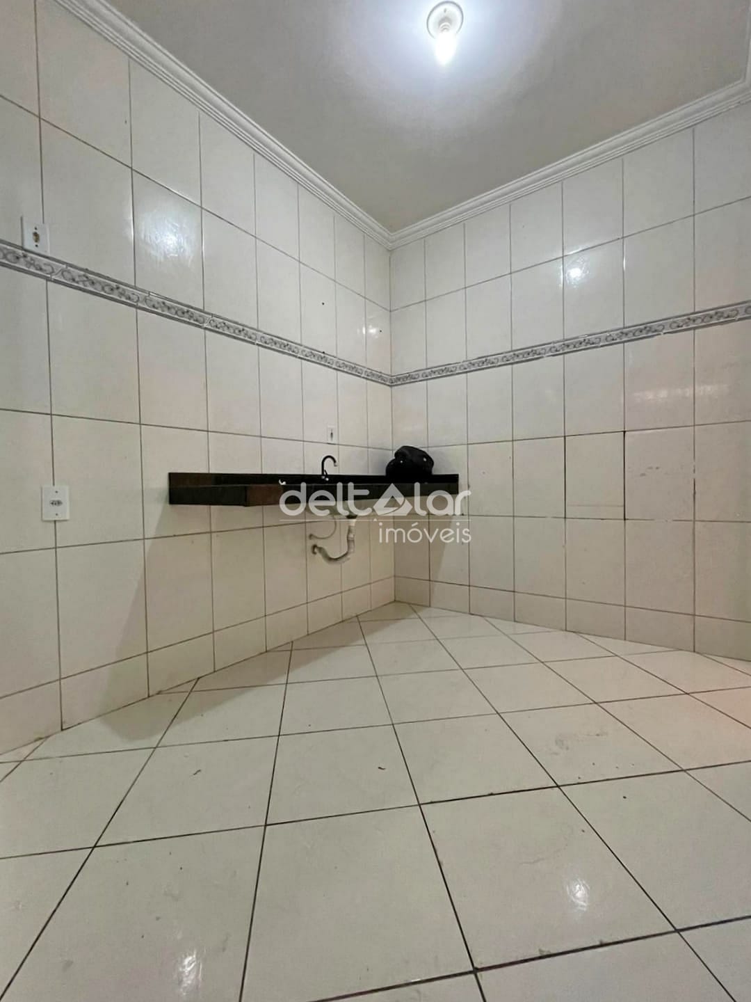 Casa à venda com 2 quartos, 70m² - Foto 13