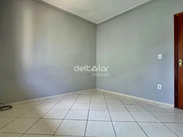 Casa com 70m² 2 quartos e 2 banheiros, à venda, no bairro Céu Azul em Belo Horizonte