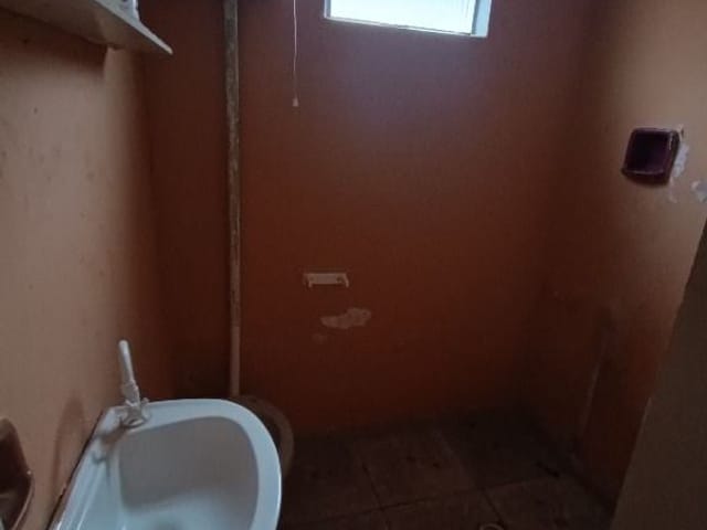 Casa com 250m² 1 quarto e 1 banheiro, para alugar, no bairro Vila Xavier em Birigüi