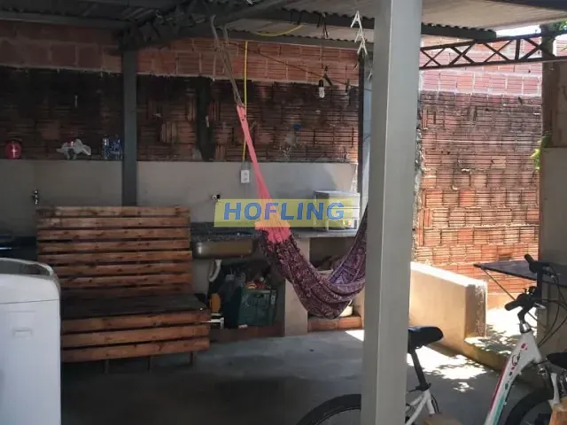 Casa com 131m² 2 quartos e 1 banheiro, à venda, no bairro Parque Residencial Brasília em Rio Claro