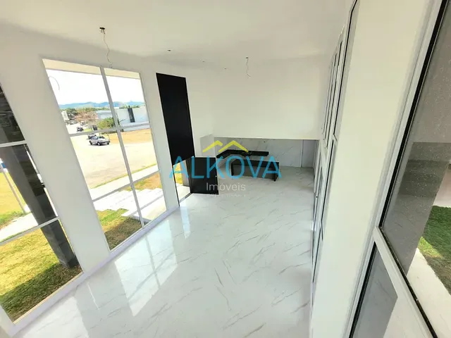 Casa com 12000m² 4 quartos e 6 banheiros, à venda, no bairro Urbanova em São José dos Campos