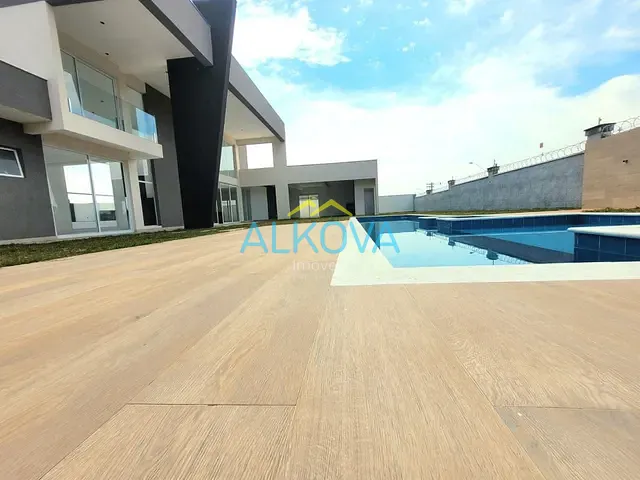 Casa com 12000m² 4 quartos e 6 banheiros, à venda, no bairro Urbanova em São José dos Campos
