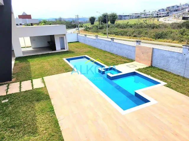 Casa com 12000m² 4 quartos e 6 banheiros, à venda, no bairro Urbanova em São José dos Campos