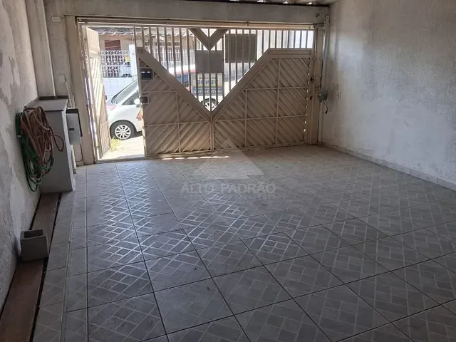 Casa com 260m² 3 quartos e 2 banheiros, à venda, no bairro Vila Independência em Mauá