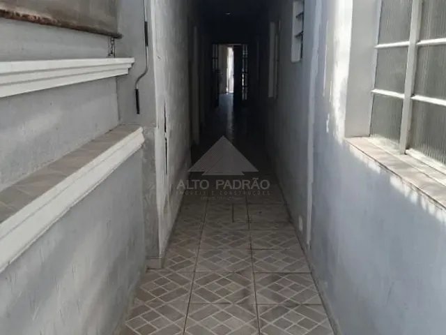 Casa com 260m² 3 quartos e 2 banheiros, à venda, no bairro Vila Independência em Mauá