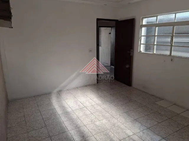 Casa com 260m² 3 quartos e 2 banheiros, à venda, no bairro Vila Independência em Mauá