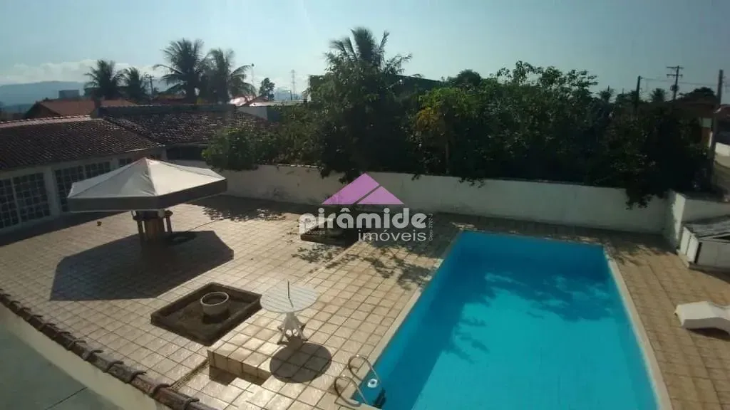 Casa, 6 quartos, 350 m² - Foto 1