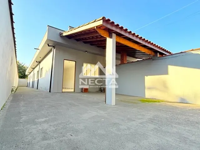 Casa com 222m² 2 quartos e 2 banheiros, à venda, no bairro Maranduba em Ubatuba